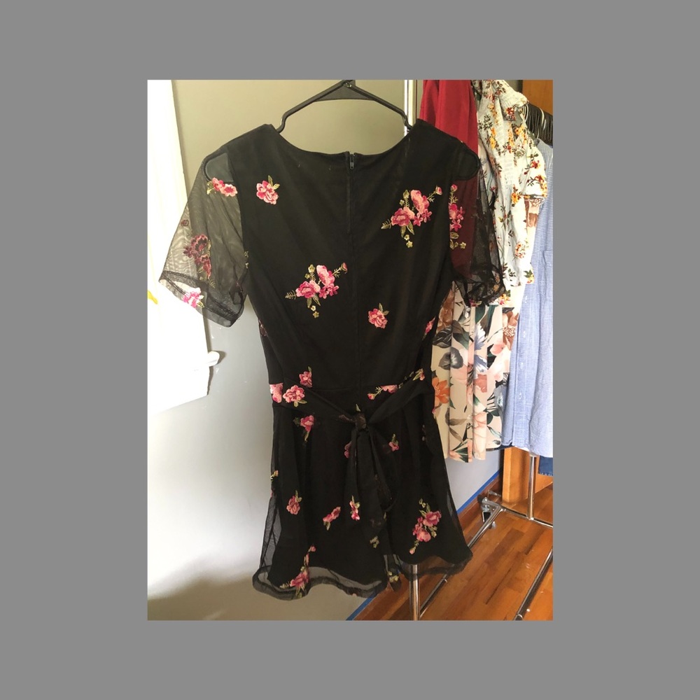 Romper - Picture 2 of 3